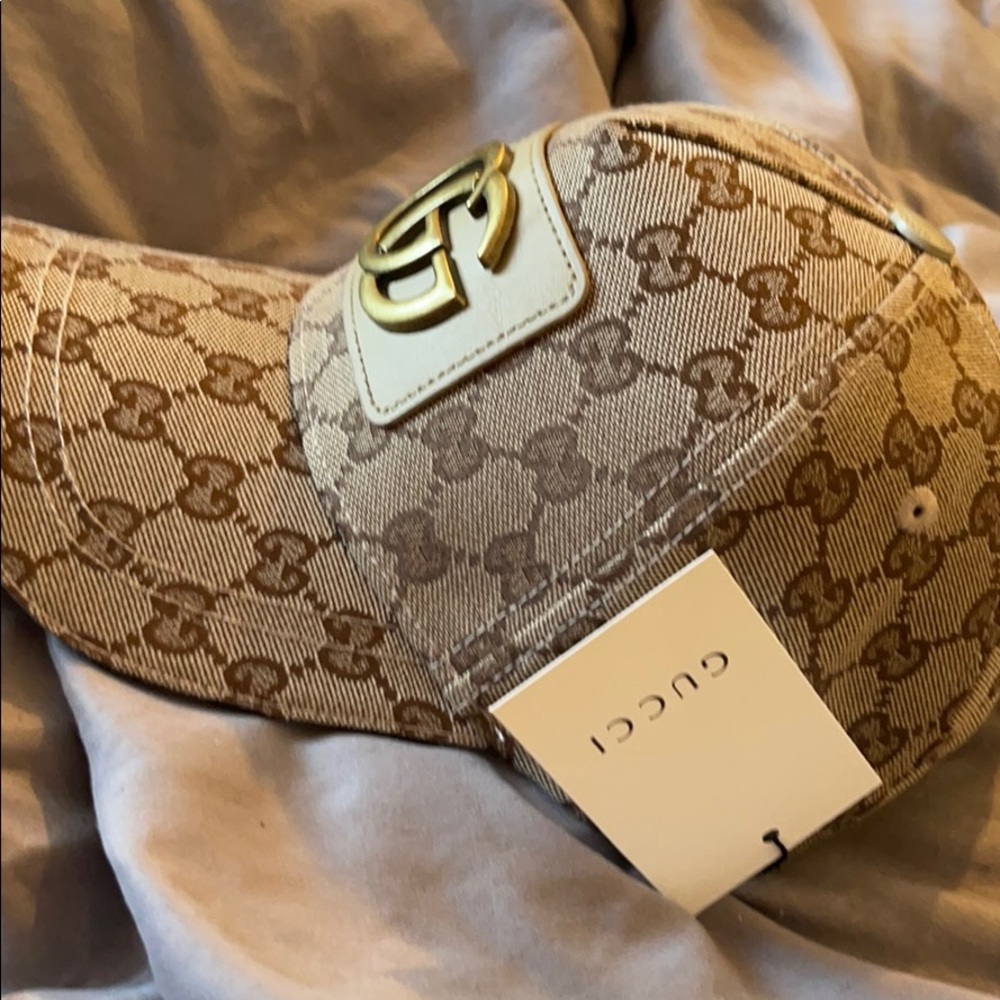 Gucci - Picture 3 of 3